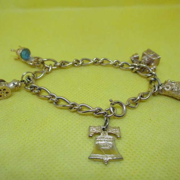 Avon Gold Tone Charm Bracelet Owl Telephone Chair Coffee Grinder Liberty Bell - Picture 6 of 10